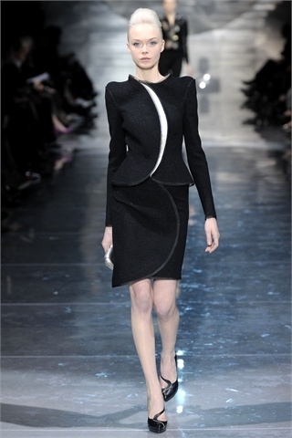 tailleur nero armani