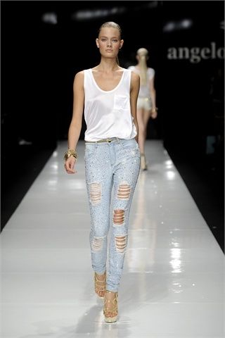 Jeans strappati azzurri by Angelo Marani