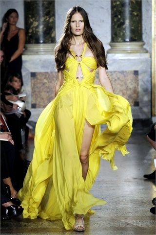 abito da sera lungo giallo emilio pucci