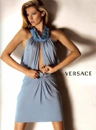 Gisele Bundchen per Versace