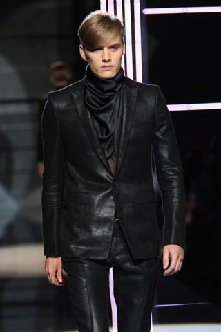 Versace Moda Uomo PE 2008