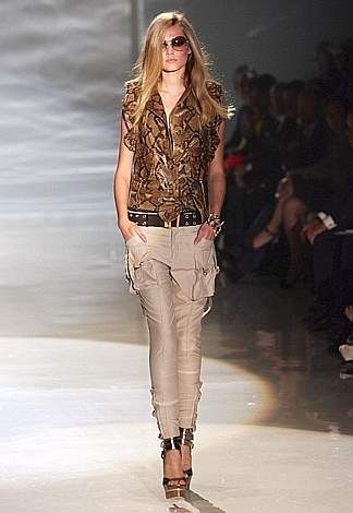 Avventuriera Gucci pe 2009